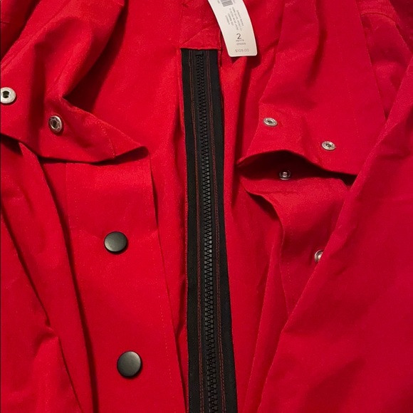 Women’s Jacket - Picture 9 of 10